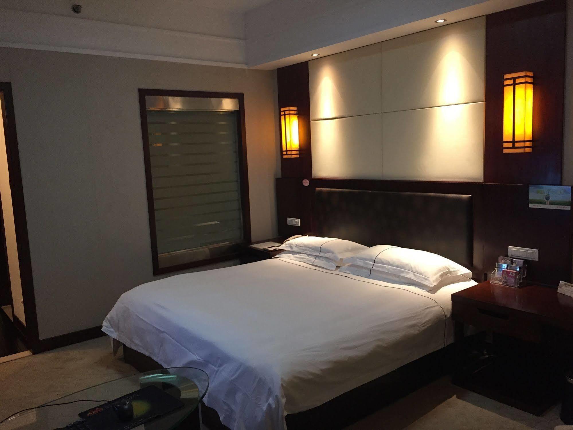 Cixi Bossman International Hotel מראה חיצוני תמונה